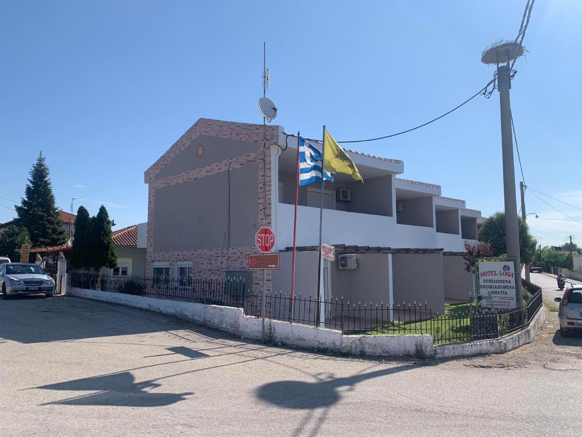 Tycherón Hotel Loga מראה חיצוני תמונה