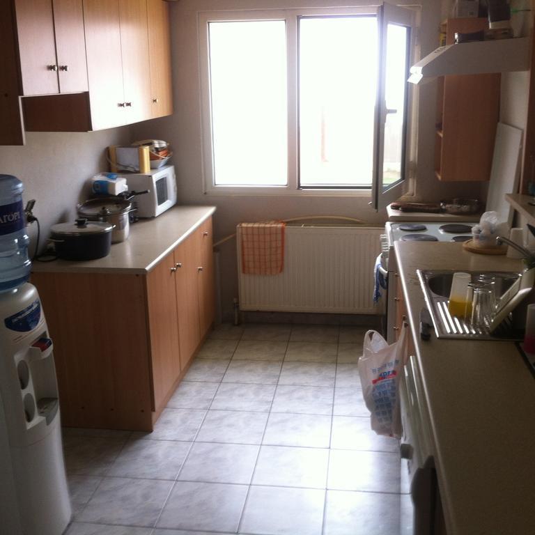 Tycherón Hotel Loga מראה חיצוני תמונה